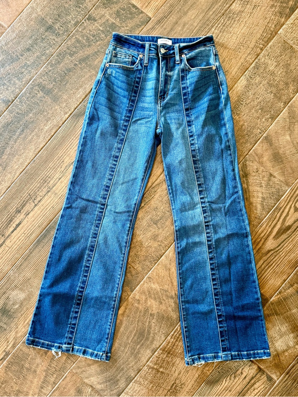 Artemis Vintage Wide Leg Jeans